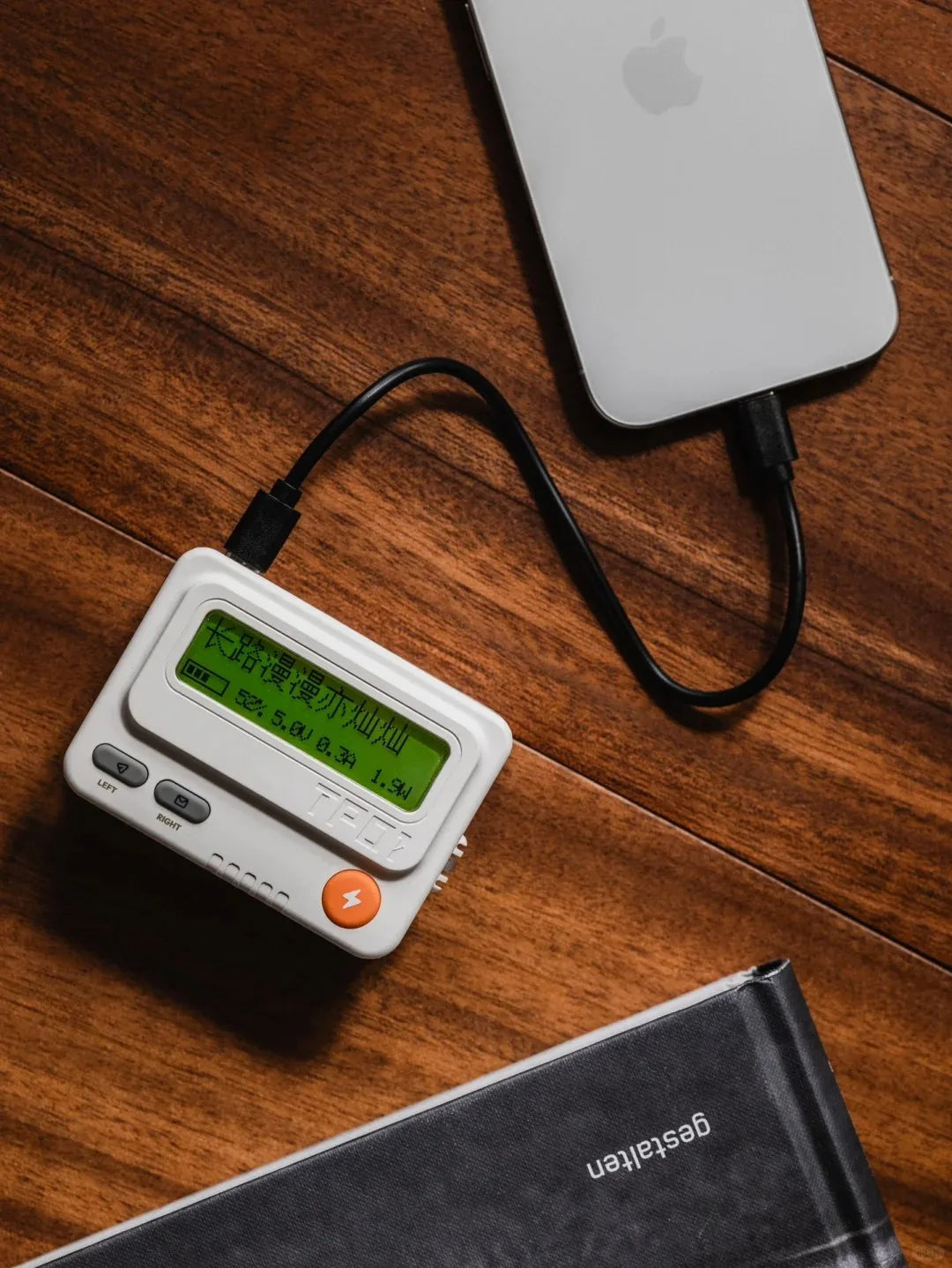 TROZKBB Beeper Mobile Power Bank 10000mah Retro BP Machine Design PD30W Fast Charging Power Supply Star Moon White